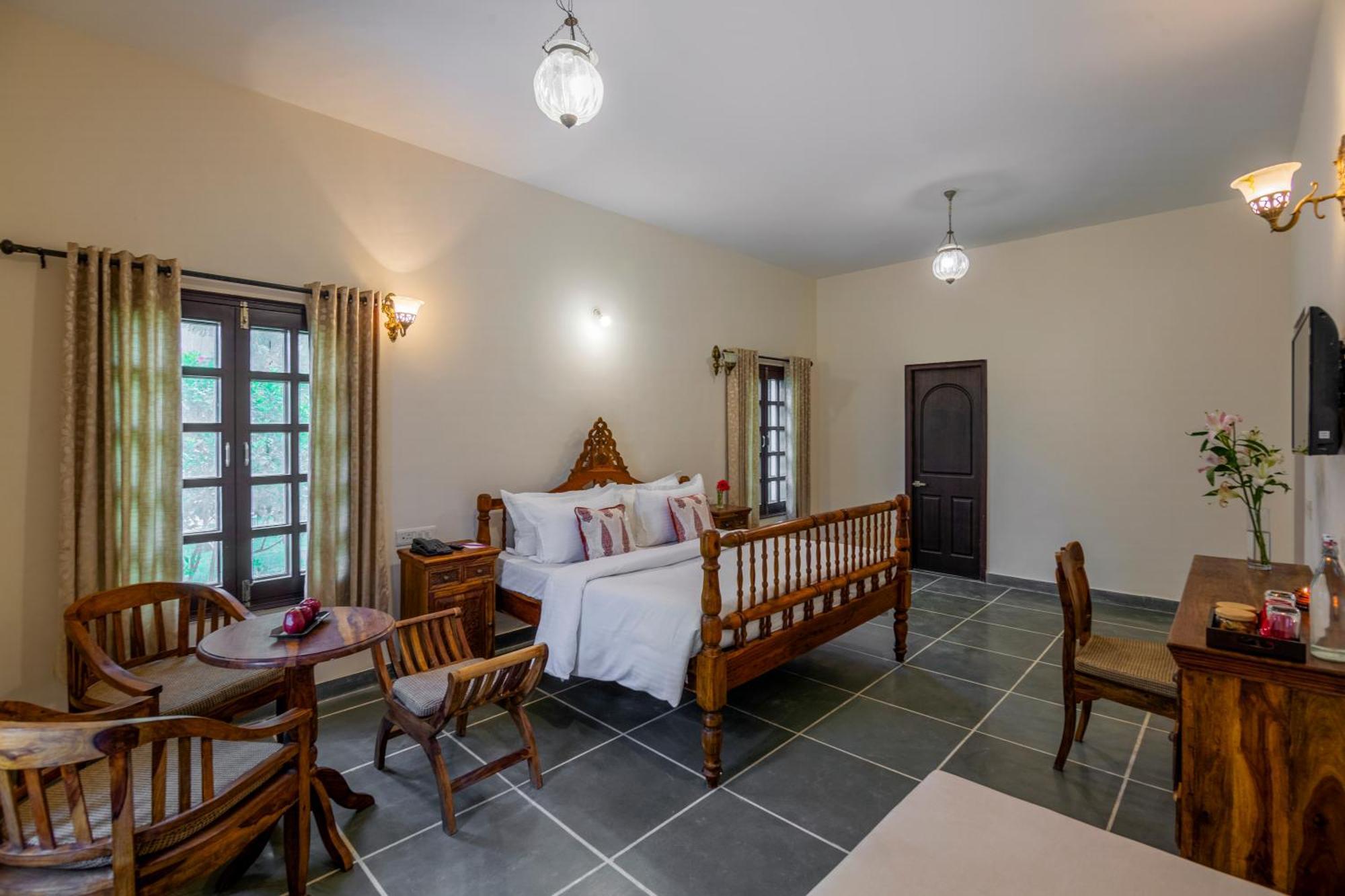 Sterling Aravalli Udaipur Exteriör bild