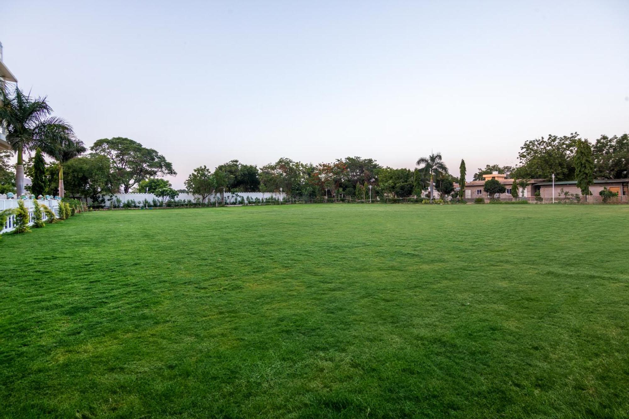 Sterling Aravalli Udaipur Exteriör bild