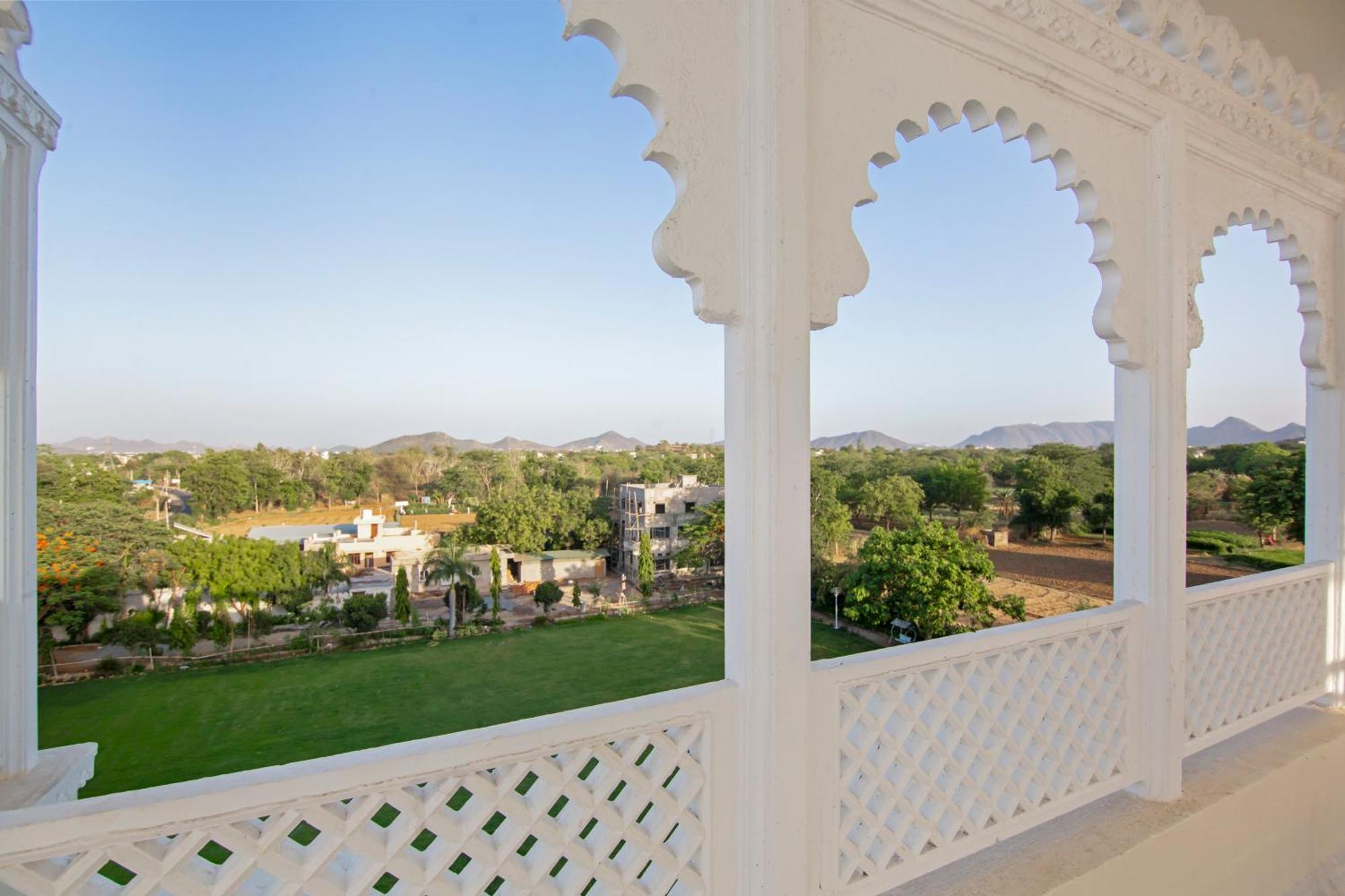 Sterling Aravalli Udaipur Exteriör bild